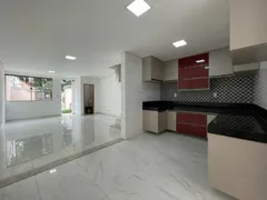 Casa com 3 Quartos à venda, 166m² no Santa Mônica, Belo Horizonte - Foto 2