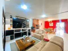 Casa com 2 Quartos para alugar, 282m² no Navegantes, Porto Alegre - Foto 1