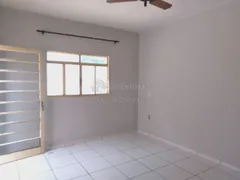 Casa com 2 Quartos para alugar, 70m² no Jardim Joao Paulo II, São José do Rio Preto - Foto 5