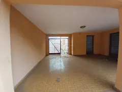 Casa com 3 Quartos para alugar, 177m² no Vila Seixas, Ribeirão Preto - Foto 1