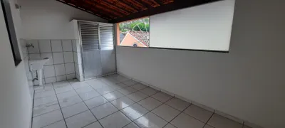 Casa com 2 Quartos para alugar, 80m² no Centro, Nova Iguaçu - Foto 16
