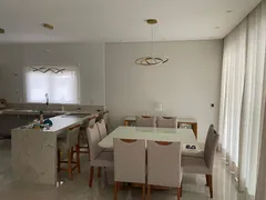 Casa de Condomínio com 4 Quartos à venda, 1800m² no Setor Central, Hidrolândia - Foto 9