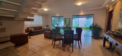 Casa com 4 Quartos à venda, 262m² no Jardim Karaíba, Uberlândia - Foto 3