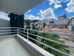 Casa de Condomínio com 3 Quartos para alugar, 235m² no Parque das Videiras, Louveira - Foto 27