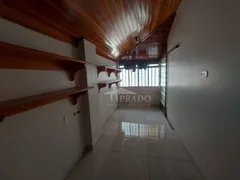 Casa Comercial com 4 Quartos para alugar, 335m² no Centro, Ibiporã - Foto 11