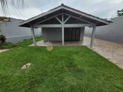 Casa com 4 Quartos à venda, 168m² no Jardim Aruã, Caraguatatuba - Foto 2