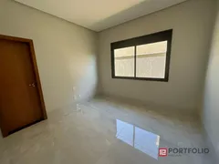 Casa de Condomínio com 4 Quartos à venda, 238m² no Residencial Goiânia Golfe Clube, Goiânia - Foto 7