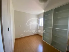 Apartamento com 3 Quartos para alugar, 10m² no Osvaldo Rezende, Uberlândia - Foto 35