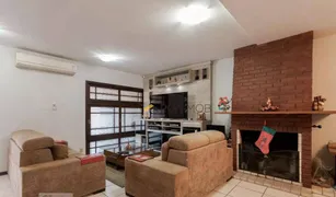 Casa com 3 Quartos para alugar, 280m² no Navegantes, Porto Alegre - Foto 23