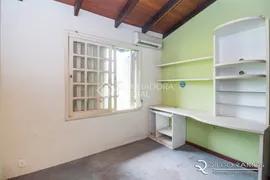 Casa com 3 Quartos para alugar, 200m² no Chapéu do Sol, Porto Alegre - Foto 29