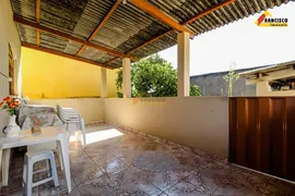 Casa com 3 Quartos à venda, 60m² no Sagrada Família, Divinópolis - Foto 11