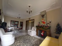 Casa com 4 Quartos à venda, 504m² no Vale do Paraíso, Teresópolis - Foto 3