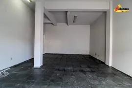 Loja / Salão / Ponto Comercial para alugar, 60m² no Vila Belo Horizonte, Divinópolis - Foto 5