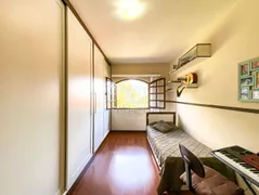 Casa com 3 Quartos à venda, 285m² no Fazendinha, Teresópolis - Foto 27