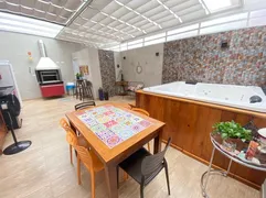 Casa com 3 Quartos à venda, 250m² no Granja Viana, Cotia - Foto 1