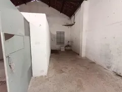 Galpão / Depósito / Armazém com 3 Quartos para alugar, 400m² no Centro, Fortaleza - Foto 29