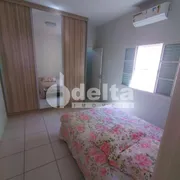 Casa com 3 Quartos à venda, 90m² no Saraiva, Uberlândia - Foto 5