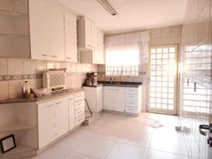 Casa com 3 Quartos à venda, 150m² no Alpes, Londrina - Foto 5