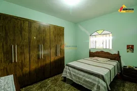 Casa com 3 Quartos à venda, 70m² no Santa Rosa, Divinópolis - Foto 4