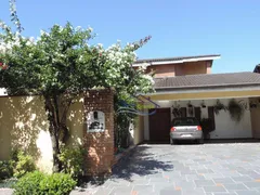 Casa de Condomínio com 3 Quartos à venda, 428m² no Granja Viana, Cotia - Foto 1