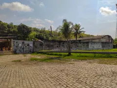 Galpão / Depósito / Armazém para venda ou aluguel, 1693m² no Piabeta, Magé - Foto 1