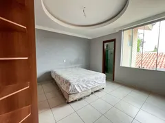 Sobrado com 5 Quartos à venda, 300m² no Jardim Atlântico, Goiânia - Foto 38