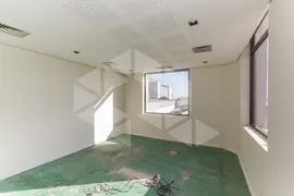 Conjunto Comercial / Sala para alugar, 497m² no Centro Histórico, Porto Alegre - Foto 18