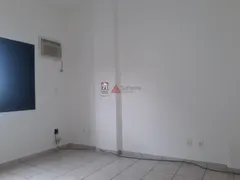 Apartamento com 3 Quartos para alugar, 90m² no Centro, Caraguatatuba - Foto 7