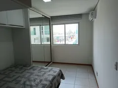 Apartamento com 2 Quartos para alugar, 75m² no Itacolomi, Balneário Piçarras - Foto 9