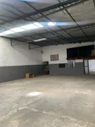 Galpão / Depósito / Armazém para alugar, 321m² no Navegantes, Porto Alegre - Foto 4