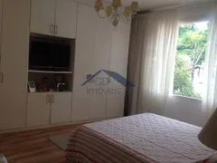 Casa com 4 Quartos à venda, 251m² no Valparaiso, Petrópolis - Foto 8