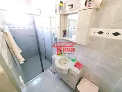 Sobrado com 4 Quartos à venda, 231m² no Vila Silvestre, Santo André - Foto 13