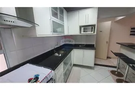 Apartamento com 3 Quartos para alugar, 84m² no Centro, Guarujá - Foto 12