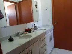 Casa de Condomínio com 4 Quartos à venda, 276m² no Nova Fazendinha, Carapicuíba - Foto 19