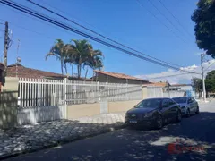 Casa com 3 Quartos à venda, 636m² no Parque Santo Antônio, Taubaté - Foto 3