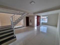 Casa com 3 Quartos à venda, 180m² no Centro, Pereiras - Foto 3