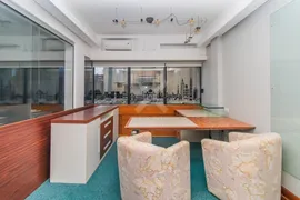 Conjunto Comercial / Sala à venda, 68m² no Petrópolis, Porto Alegre - Foto 1