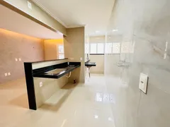 Apartamento com 2 Quartos à venda, 60m² no Guararapes, Fortaleza - Foto 3