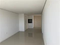 Apartamento com 2 Quartos à venda, 71m² no Jardim Botânico, Porto Alegre - Foto 5