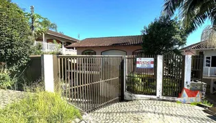 Sobrado com 3 Quartos à venda, 183m² no Iririú, Joinville - Foto 3