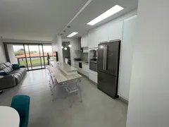 Apartamento com 3 Quartos para alugar, 130m² no Jurerê, Florianópolis - Foto 4