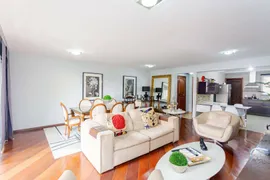 Apartamento com 4 Quartos para alugar, 179m² no Água Verde, Curitiba - Foto 2
