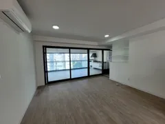 Apartamento com 3 Quartos para alugar, 163m² no Indianópolis, São Paulo - Foto 2