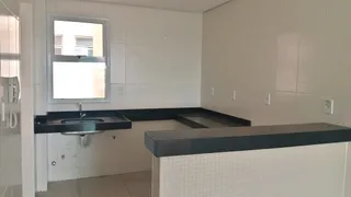 Apartamento com 3 Quartos à venda, 92m² no Santa Mônica, Uberlândia - Foto 4