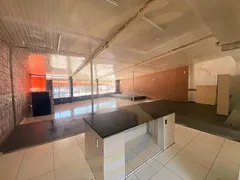 Loja / Salão / Ponto Comercial para alugar, 200m² no Jardim São Lourenço, Bragança Paulista - Foto 4