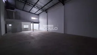 Galpão / Depósito / Armazém para alugar, 220m² no Marta Helena, Uberlândia - Foto 7