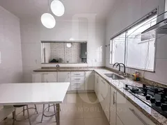 Casa com 3 Quartos à venda, 162m² no Residencial Village Damha, Araraquara - Foto 6