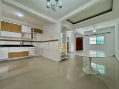 Casa de Condomínio com 3 Quartos à venda, 127m² no Tombo, Guarujá - Foto 2