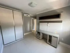 Apartamento com 3 Quartos para alugar, 127m² no Centro, Balneário Camboriú - Foto 11