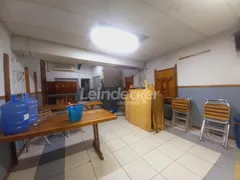 Loja / Salão / Ponto Comercial para alugar, 213m² no Passo D areia, Porto Alegre - Foto 11